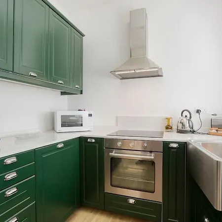 Designer Finished Apt With Private Balcony & Views By 360 Estates *
