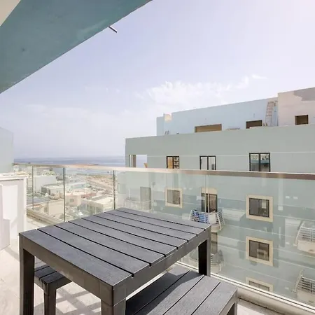 Designer Finished Apt With Private Balcony & Views By 360 Estates *