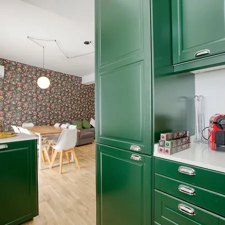 Apartamento Designer Finished Apt With Private Balcony & Views By 360 Estates